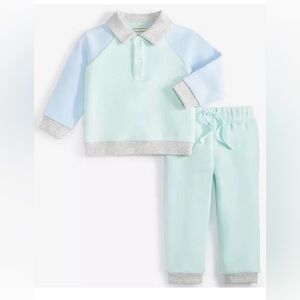 mint green blue & grey cotton 2-piece set 18m
First impressions retails $38 NWT